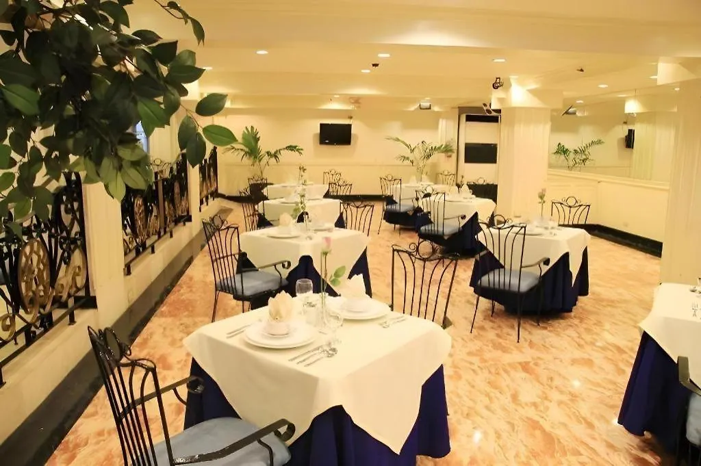 ***  Las Palmas Hotel De Manila Philippines