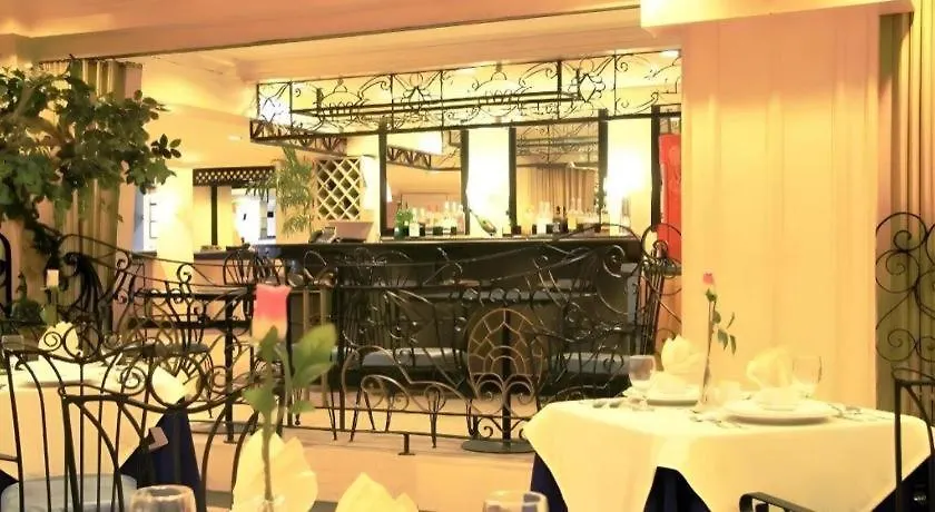 Las Palmas Hotel De Manila